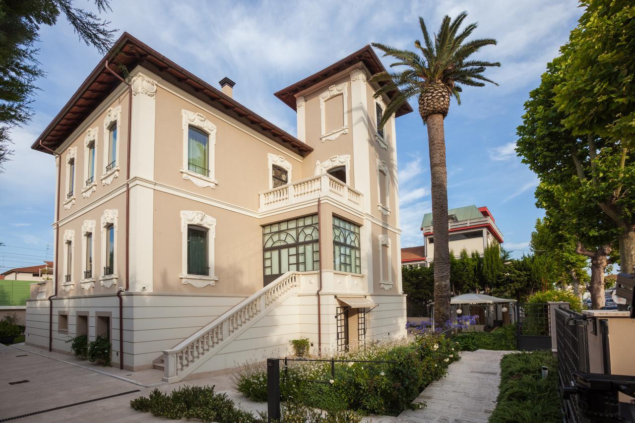 Hotel 900 Giulianova Exterior foto